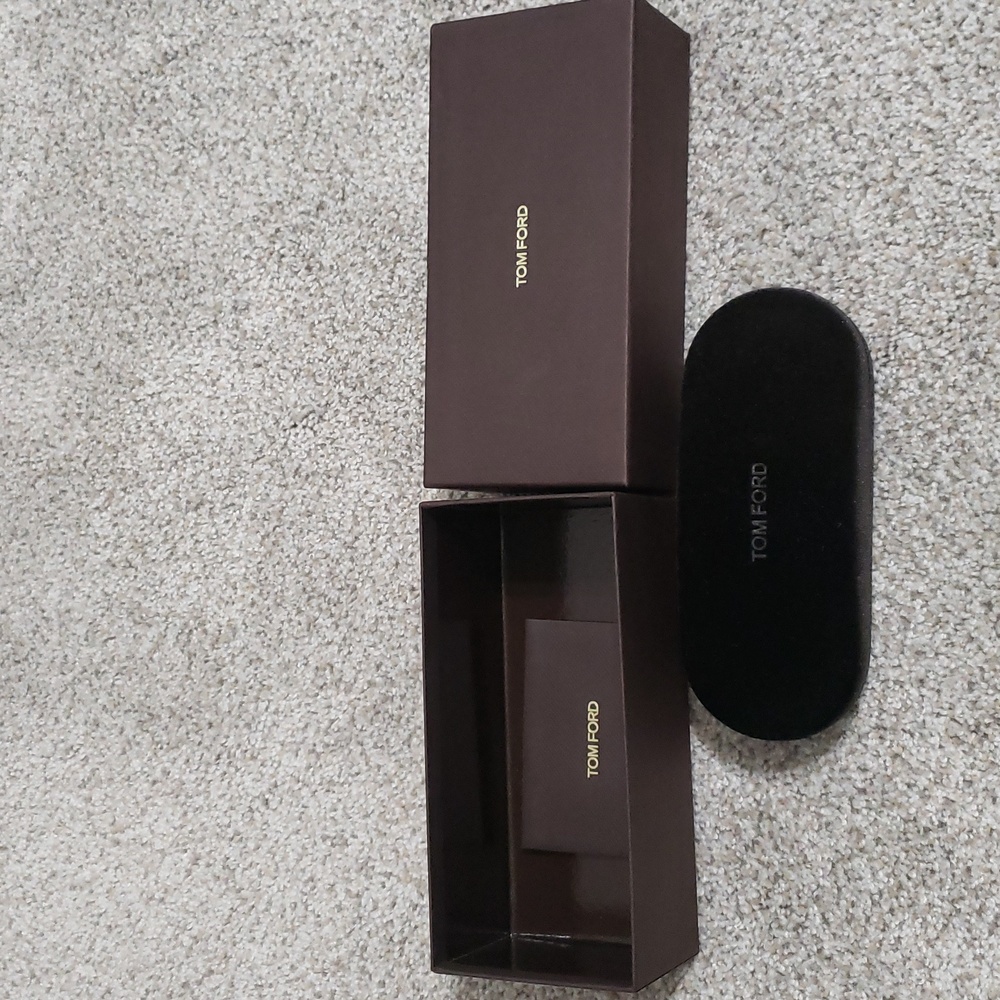 Tom Ford eyeglass frames - Picture 8 of 9